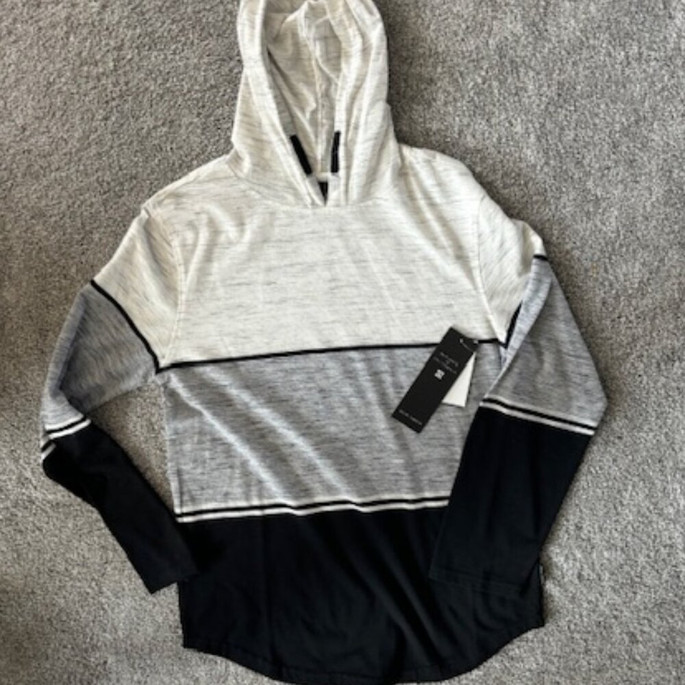 Boys NEW w/Tags Large Long Sleeve Hooded T-Shirt Size L